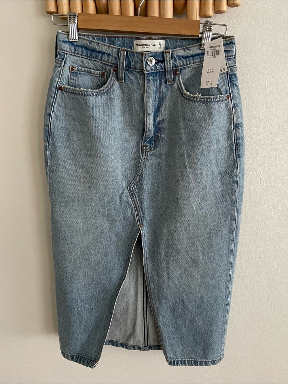 NWT Abercrombie & Fitch Light Blue Midi Denim Jean skirt - Picture 3 of 6